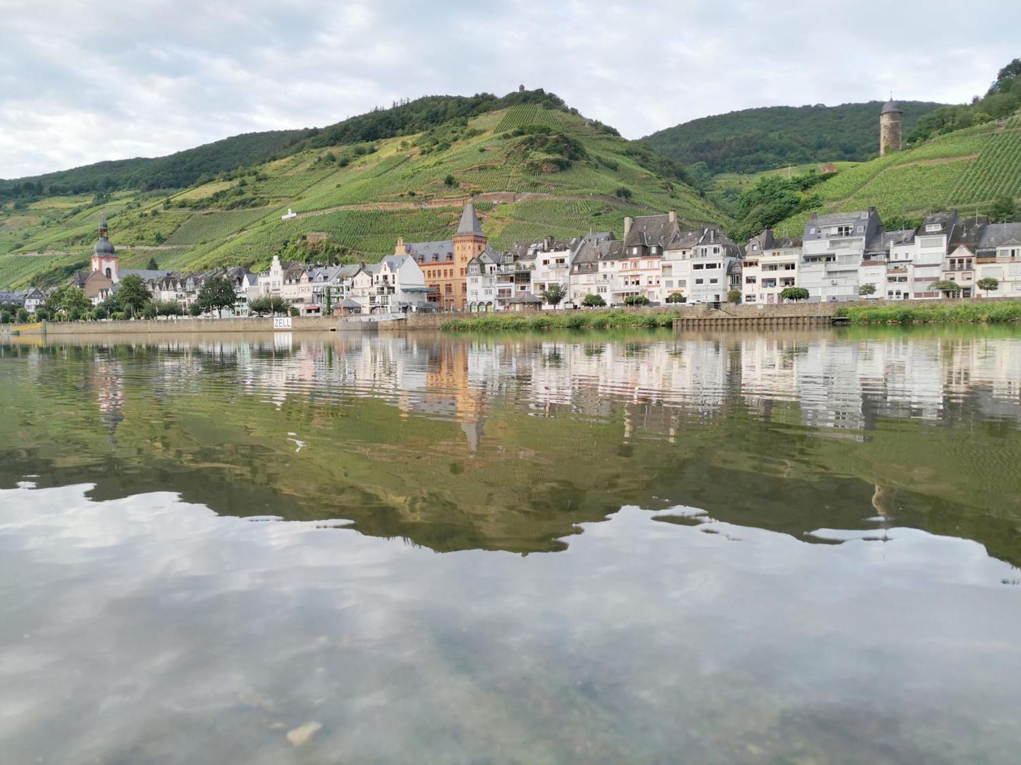 Mosel View Old Town Apartments Zell an der Mosel Exterior photo